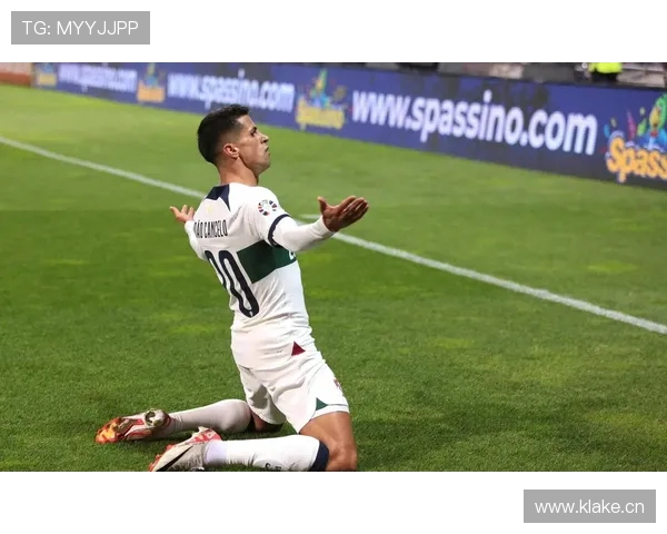 坎塞洛与阿什拉夫：控球能力与边路冲击力对比